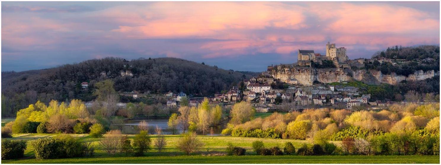 Vue Magique A Castelnaud Villa Luaran gambar
